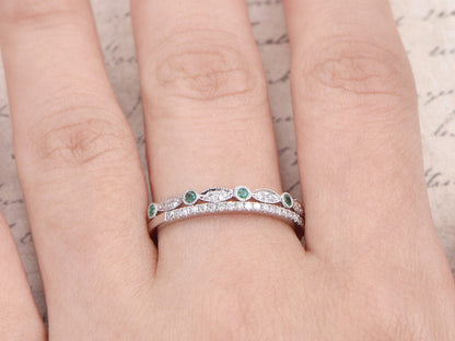 diamond-emerald-wedding-band-set-2pcs-14k-white-gold-half-eternity-design