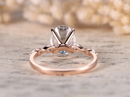 Bague de fiançailles en or rose 14 carats, solitaire unique, ornée d'une moissanite ovale 7x9 mm. Bague de mariage antique en or rose 14 carats.