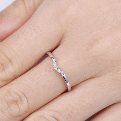 Alliance demi-éternité en or blanc massif 14 carats sertie de diamants, bague d'anniversaire en diamants, style Art déco, bague assortie.