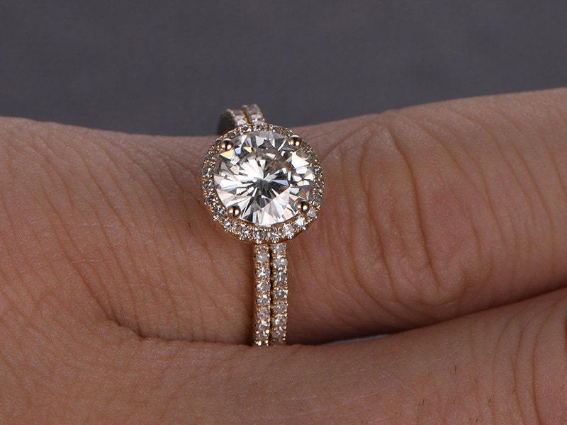 6.5mm-round-cut-moissanite-engagement-ring-set-2pcs-14k-white-gold-halo-diamond-thin-band-design-full-eternity