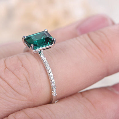 Bague de fiançailles en or blanc 14 carats avec émeraude 6x8 mm, pierre de naissance de mai, bague de mariage Art déco, demi-alliance sertie de diamants, bague de promesse unique