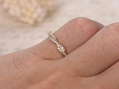 diamond-wedding-band-full-eternity-14k-yellow-gold-twist-infinity-design
