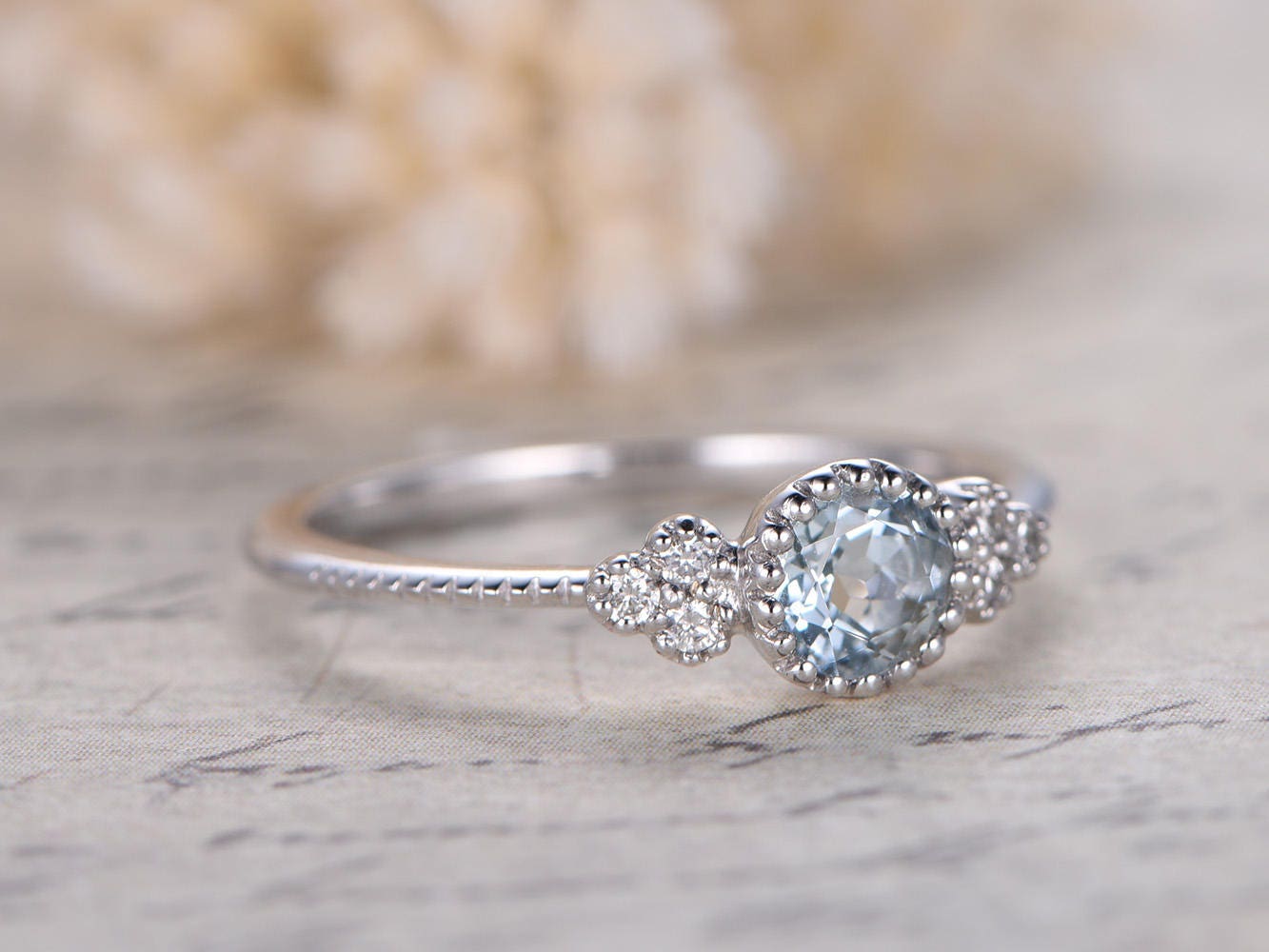 5mm-round-cut-aquamarine-engagement-ring-14k-white-gold-diamond-accent-plain-band