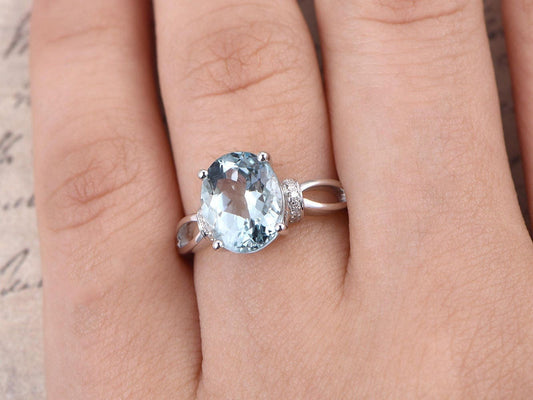 8x10mm-oval-cut-aquamarine-engagement-ring-14k-white-gold-split-band-plain-band