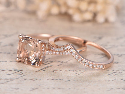 Ensemble de bagues en morganite 8 mm, or rose et diamants : alliance, bague de fiançailles, solitaire, bague de demande en mariage (2 pièces).