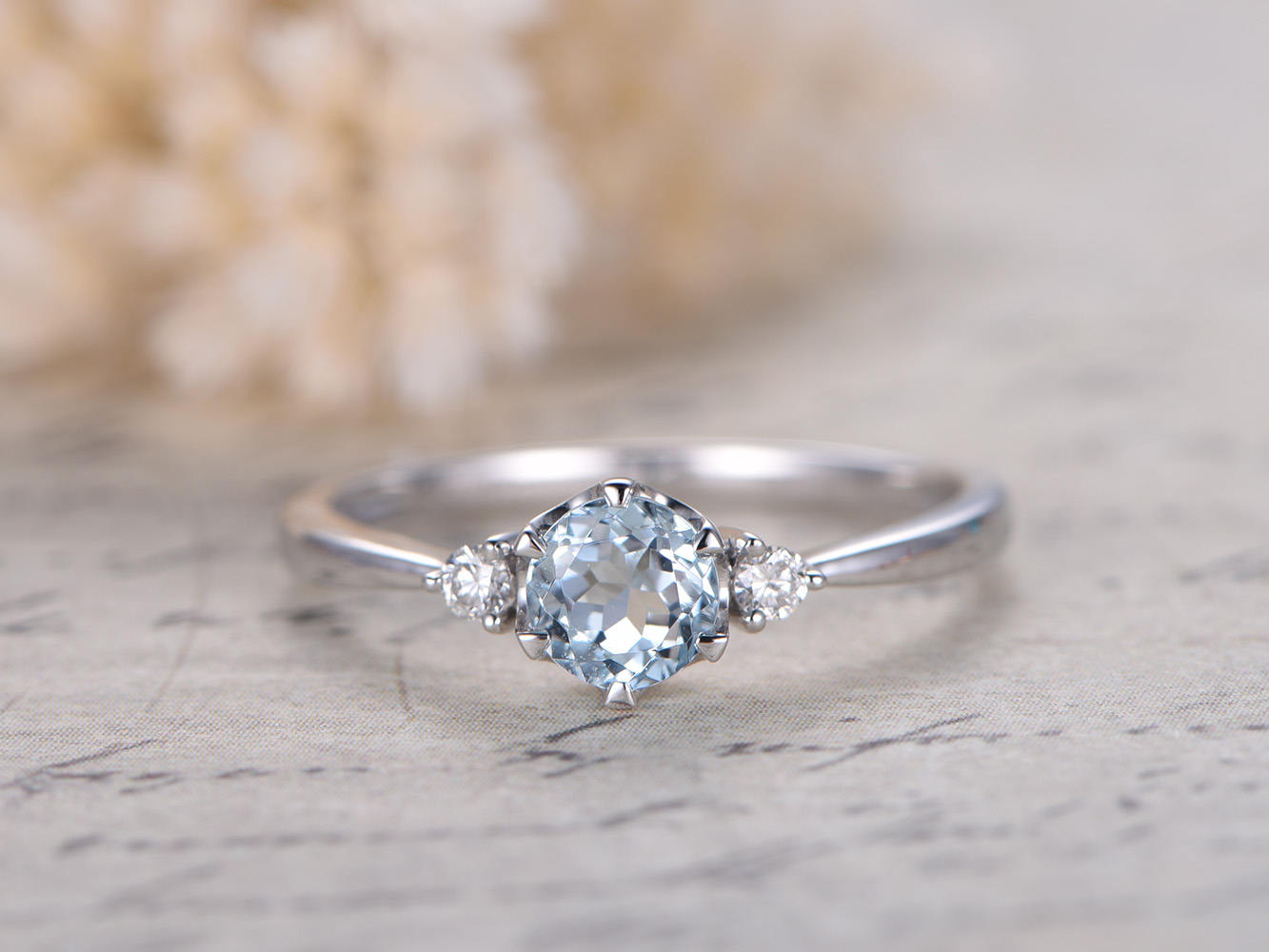 Bague de fiançailles en aigue-marine ronde de 5 mm VS Bague en aigue-marine en or blanc 14 carats, anneau simple Art déco, bague de promesse Art déco avec diamant, bague de mariée