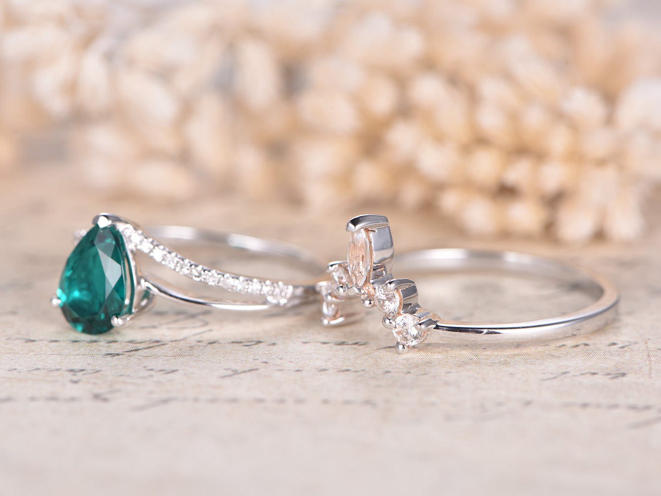 5x7mm Pear Cut Emerald Engagement Ring Set 2pcs 14K White Gold Diamond Split Shank | Topaz Curved Matching Band