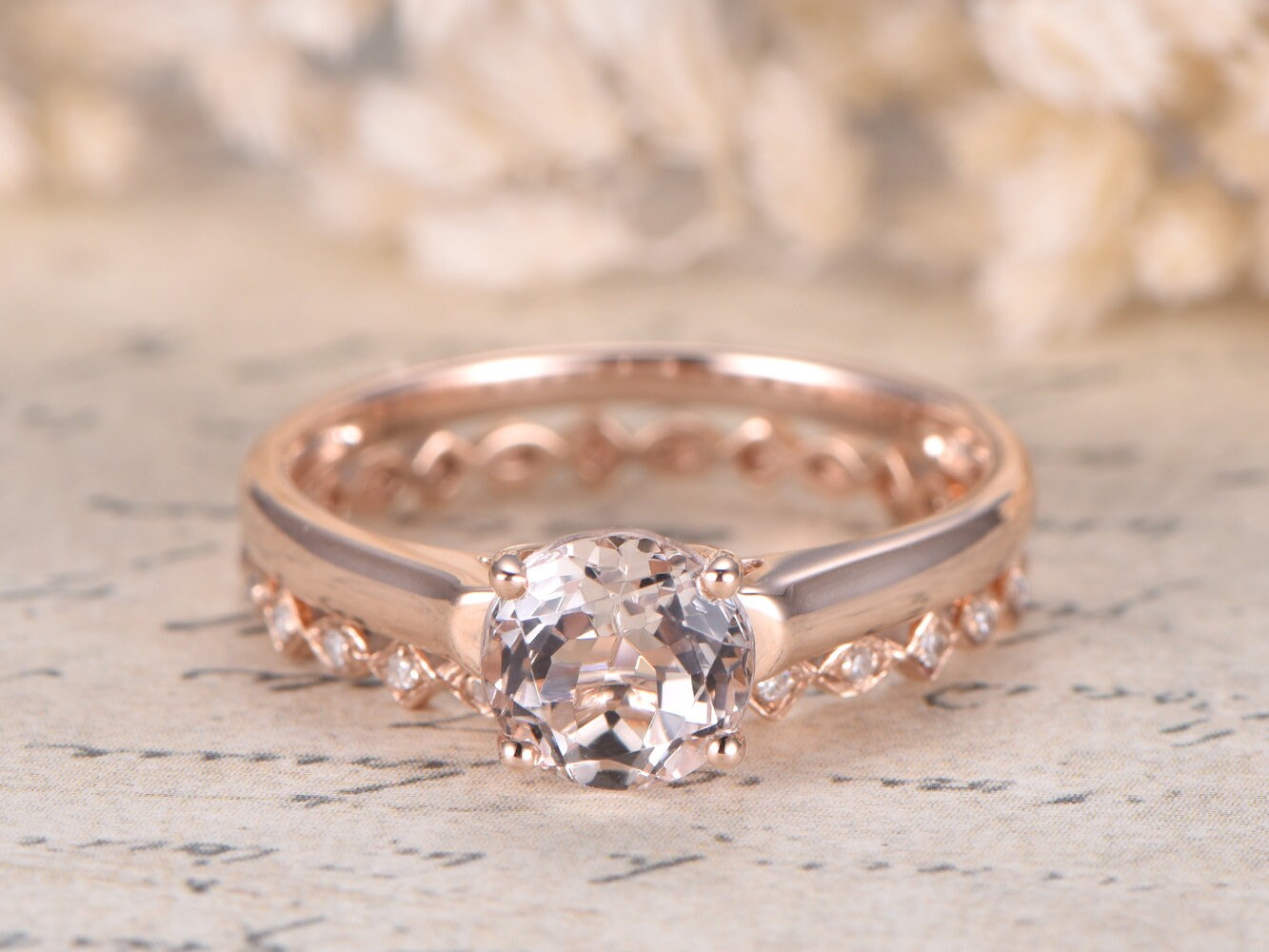 7mm-round-cut-morganite-engagement-ring-set-2pcs-14k-rose-gold-solitaire-design-diamond-art-deco-full-eternity-matching-band