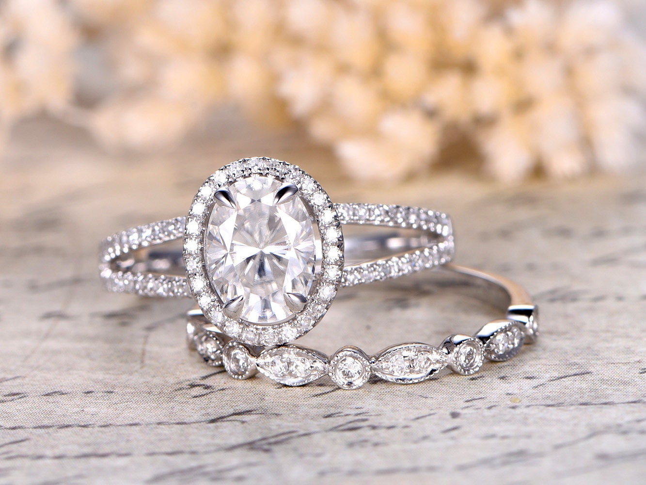 Ensemble de bague de fiançailles vintage en moissanite ovale, bague en moissanite VVS 6x8, alliance en or blanc 14 carats sertie de diamants, ensemble de bagues délicates en diamants